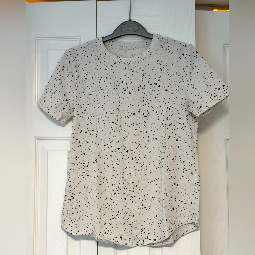 Lululemon Love Tee